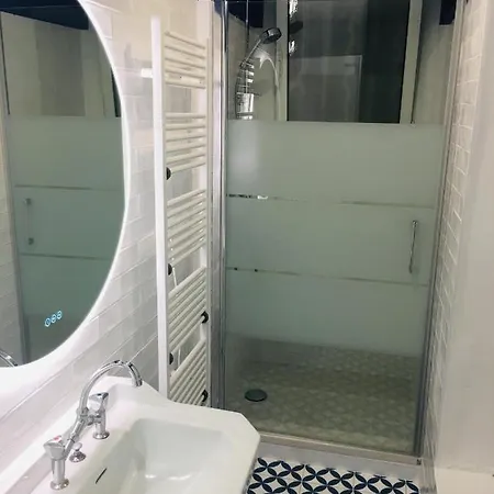 Bas Villa, Vue Mer, Centre Ville, Paradis, Calme Apartment *