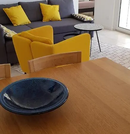 Bas Villa, Vue Mer, Centre Ville, Paradis, Calme Apartment *