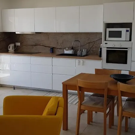 Bas Villa, Vue Mer, Centre Ville, Paradis, Calme Apartment