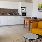 Апартаменты Bas Villa, Vue Mer, Centre Ville, Paradis, Calme