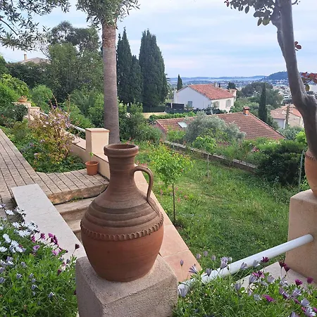 Апартаменты Bas Villa, Vue Mer, Centre Ville, Paradis, Calme
