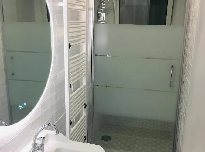 Bas Villa, Vue Mer, Centre Ville, Paradis, Calme Apartment *